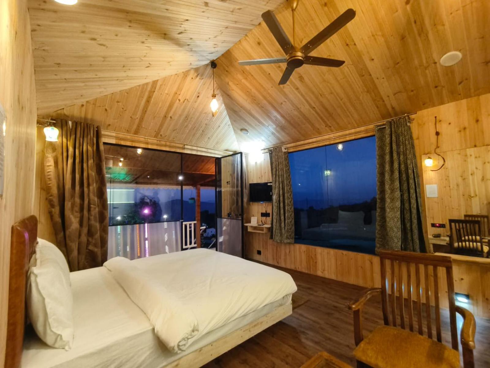 Arc Valley Resort Mahabaleshwar Exterior photo
